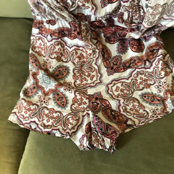 Woman’s romper dress - Picture 7 of 8